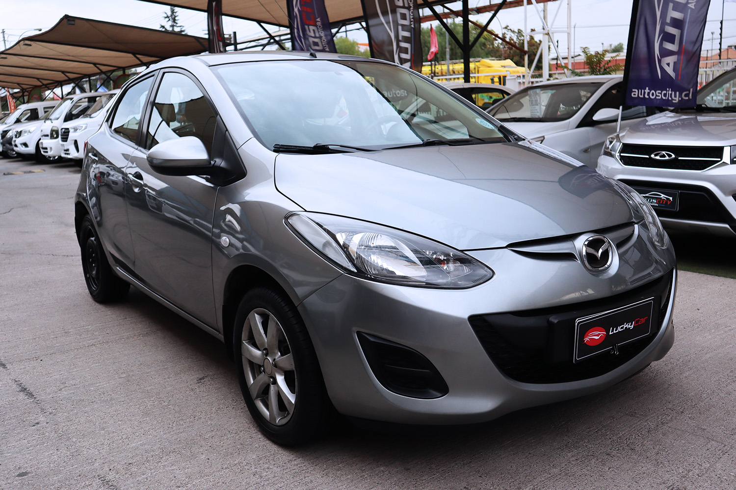 MAZDA-2-2013-01